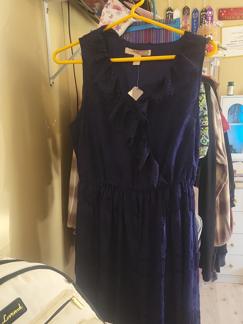 Forever 21 Navy Lace Ruffle Sleeveless Dress